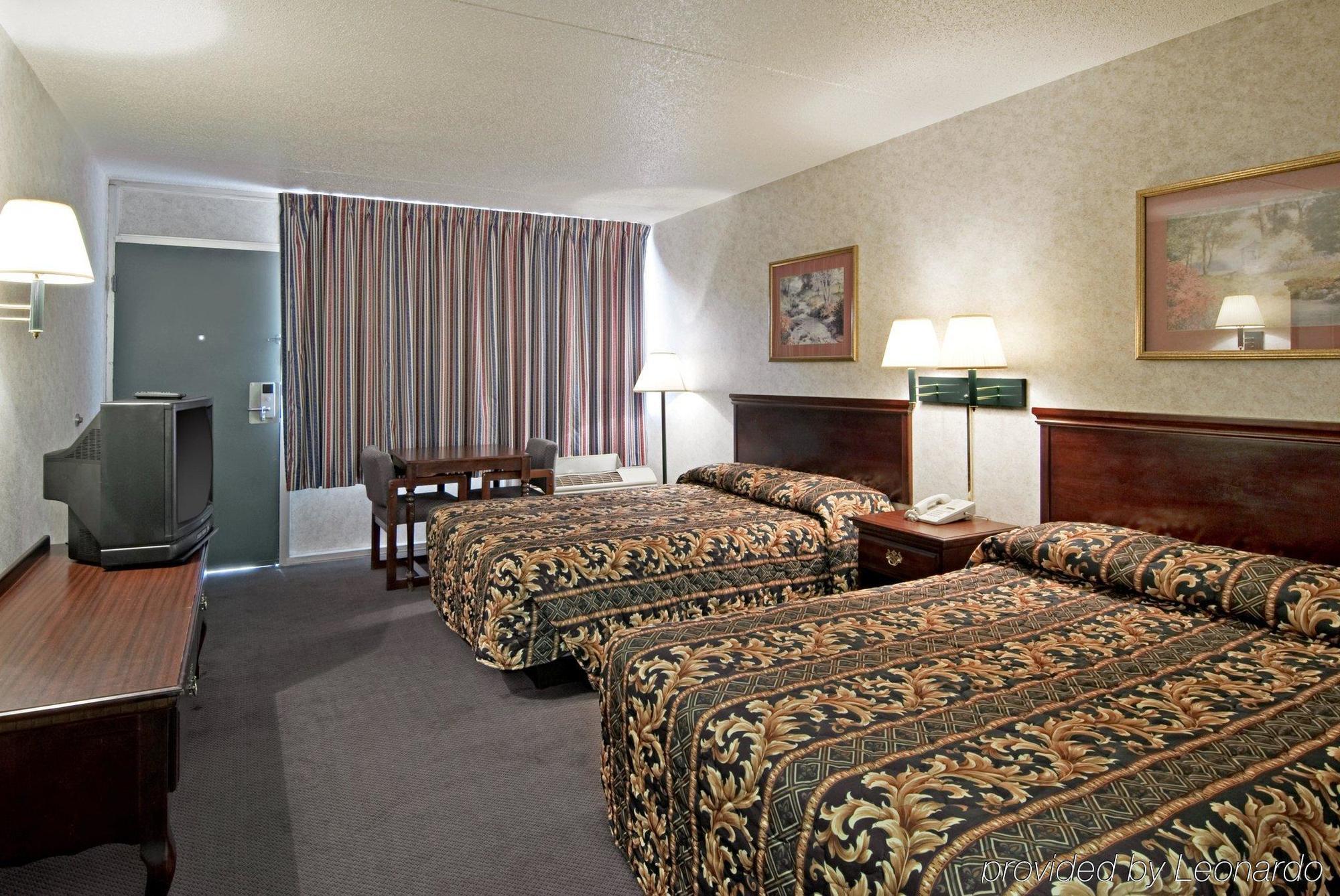 America'S Best Value Inn & Suites - Memphis/Graceland Номер фото
