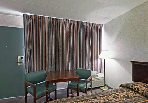 America'S Best Value Inn & Suites - Memphis/Graceland Номер фото