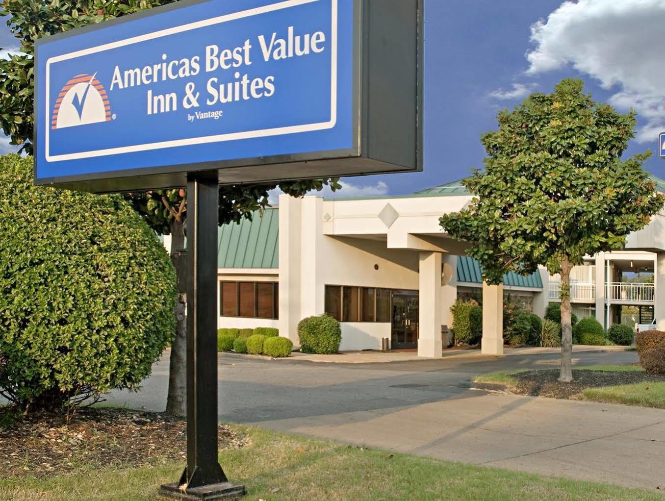 America'S Best Value Inn & Suites - Memphis/Graceland Экстерьер фото